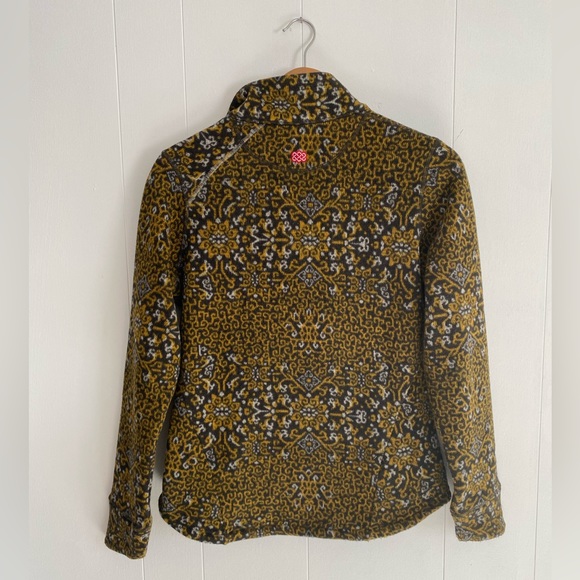 Sherpa Adventure Gear Pullover - Picture 2 of 10